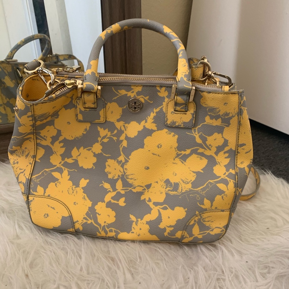 tory burch bag
